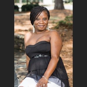 Meet your Posher, Twana